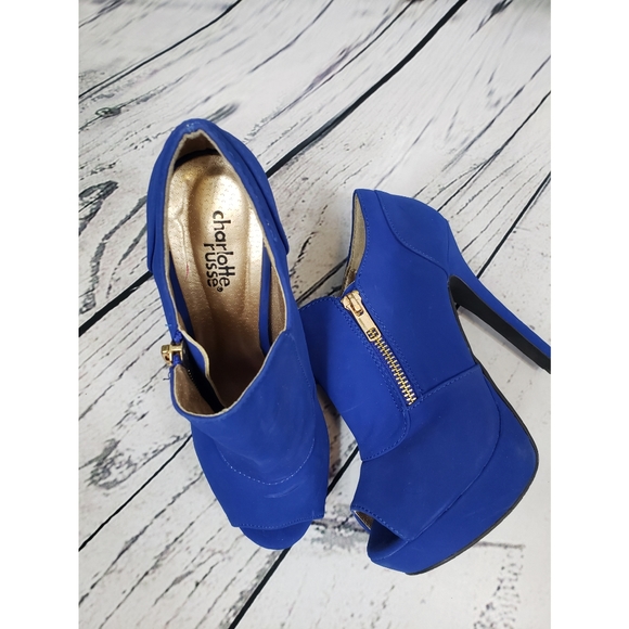 Charlotte Russe Shoes - 👠Charlotte Russe Royal Blue Open Toe Heel👠